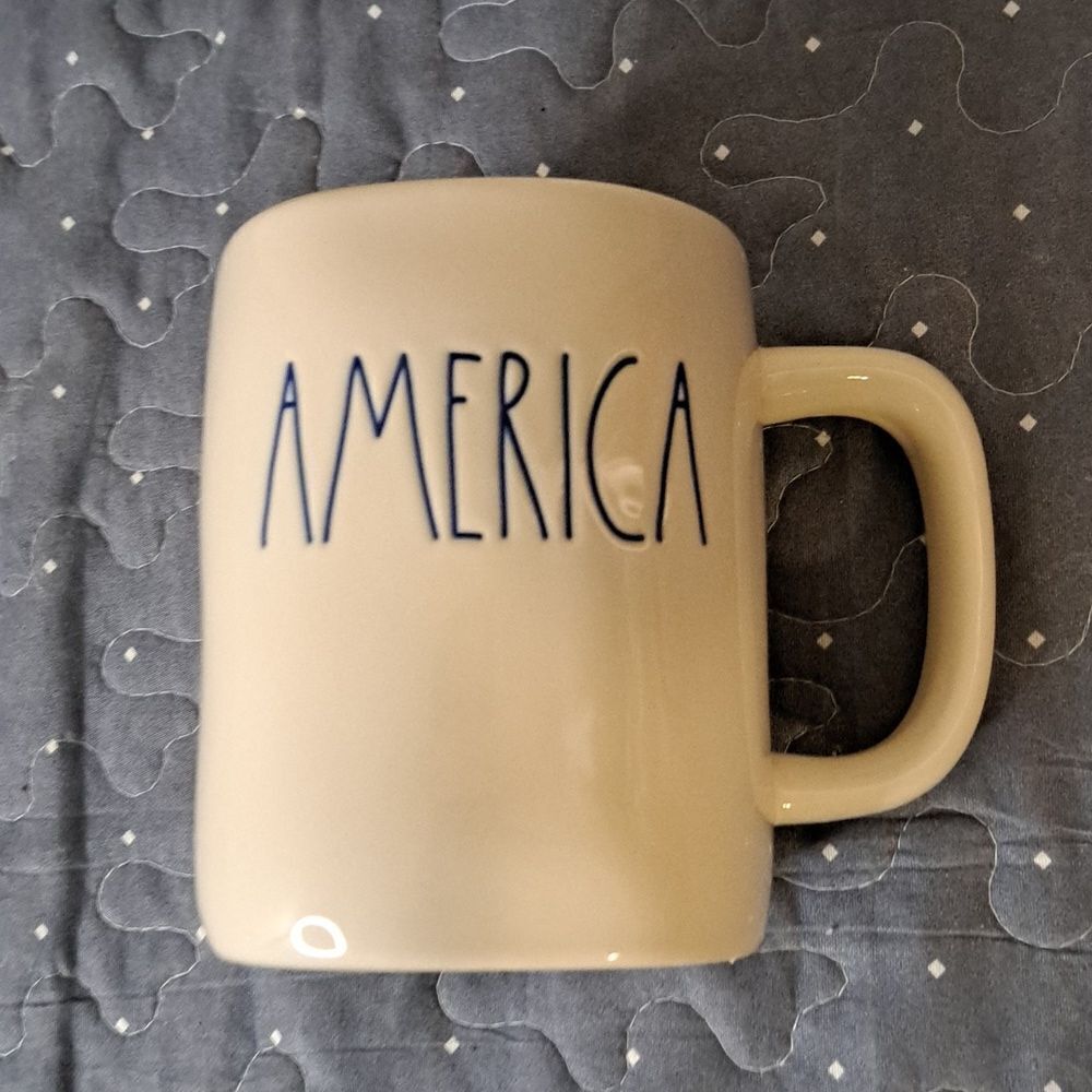 Rae Dunn AMERICA coffee cup